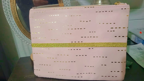 blush bag / Cartera de maquillaje